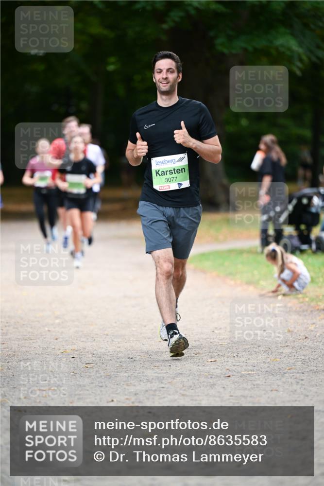 31.08.2025 - 21. Blankeneser Heldenlauf Dr. Thomas Lammeyer http://msf.ph/oto/8635583 31.08.2025 10:39:45 Laufen 3077 meine-sportfotos.de