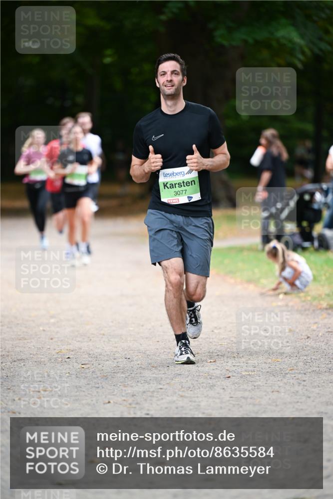 31.08.2025 - 21. Blankeneser Heldenlauf Dr. Thomas Lammeyer http://msf.ph/oto/8635584 31.08.2025 10:39:45 Laufen 3077 meine-sportfotos.de