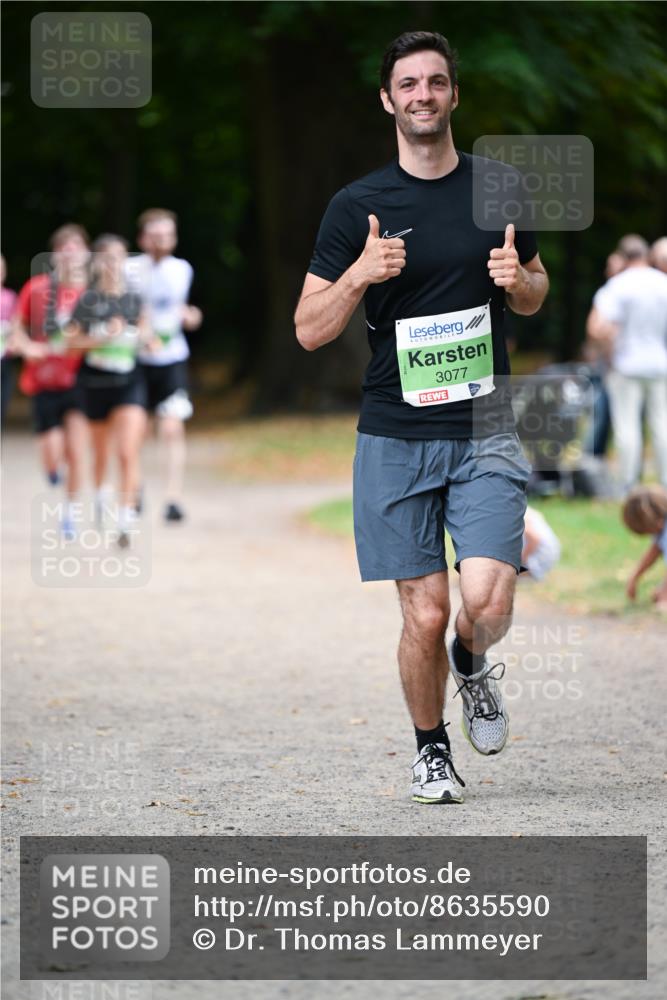 31.08.2025 - 21. Blankeneser Heldenlauf Dr. Thomas Lammeyer http://msf.ph/oto/8635590 31.08.2025 10:39:46 Laufen 3077 meine-sportfotos.de