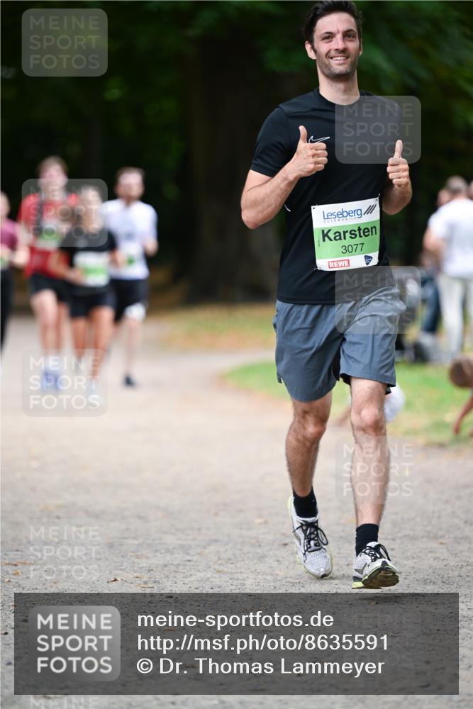 31.08.2025 - 21. Blankeneser Heldenlauf Dr. Thomas Lammeyer http://msf.ph/oto/8635591 31.08.2025 10:39:46 Laufen 3077 meine-sportfotos.de