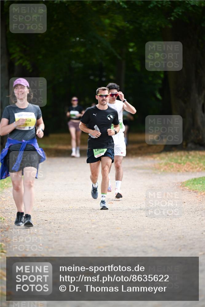 31.08.2025 - 21. Blankeneser Heldenlauf Dr. Thomas Lammeyer http://msf.ph/oto/8635622 31.08.2025 10:39:54 Laufen 2167, 3421 meine-sportfotos.de