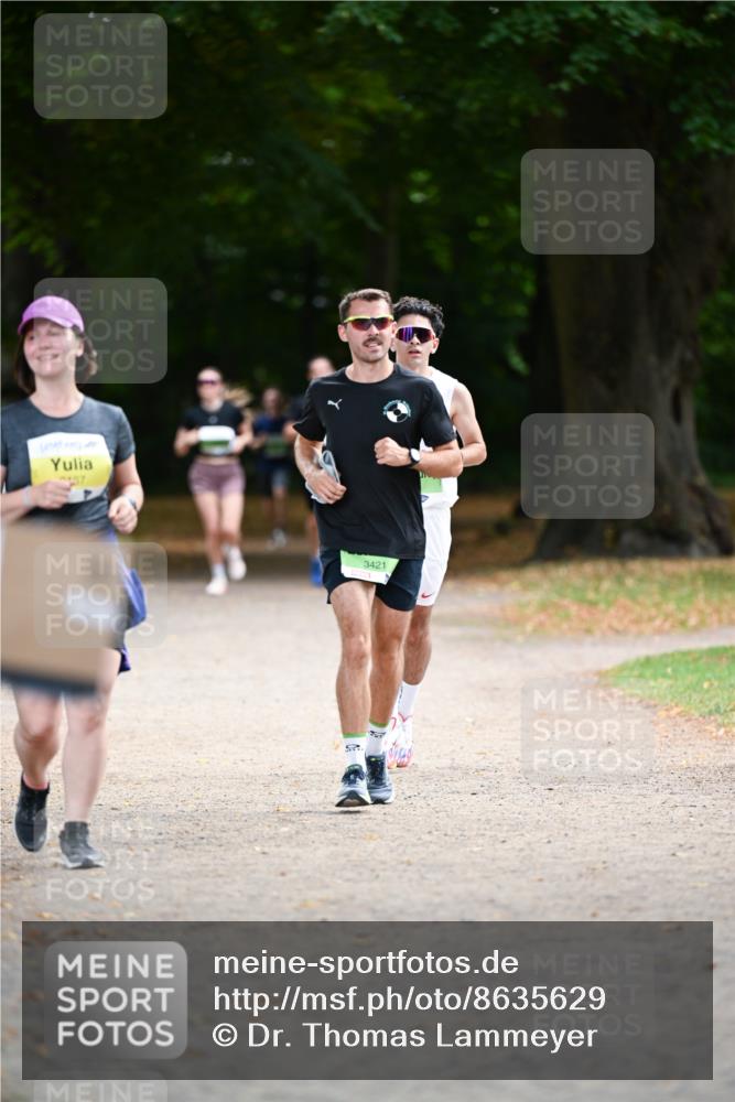 31.08.2025 - 21. Blankeneser Heldenlauf Dr. Thomas Lammeyer http://msf.ph/oto/8635629 31.08.2025 10:39:55 Laufen 3421 meine-sportfotos.de