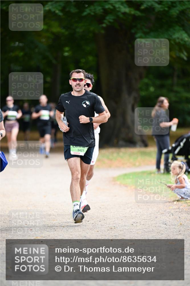 31.08.2025 - 21. Blankeneser Heldenlauf Dr. Thomas Lammeyer http://msf.ph/oto/8635634 31.08.2025 10:39:56 Laufen 3421 meine-sportfotos.de
