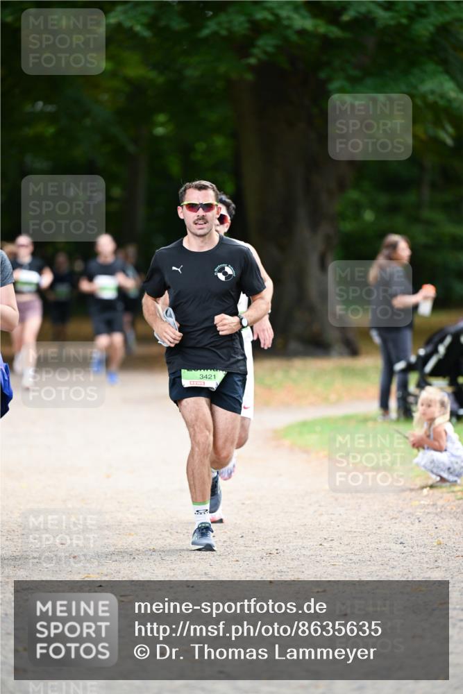 31.08.2025 - 21. Blankeneser Heldenlauf Dr. Thomas Lammeyer http://msf.ph/oto/8635635 31.08.2025 10:39:56 Laufen 3421 meine-sportfotos.de