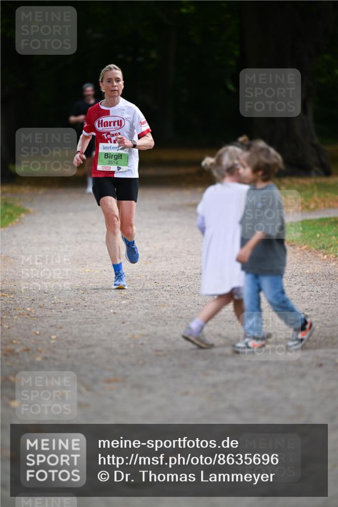 31.08.2025 - 21. Blankeneser Heldenlauf Dr. Thomas Lammeyer http://msf.ph/oto/8635696 31.08.2025 10:40:24 Laufen 68, 3514 meine-sportfotos.de
