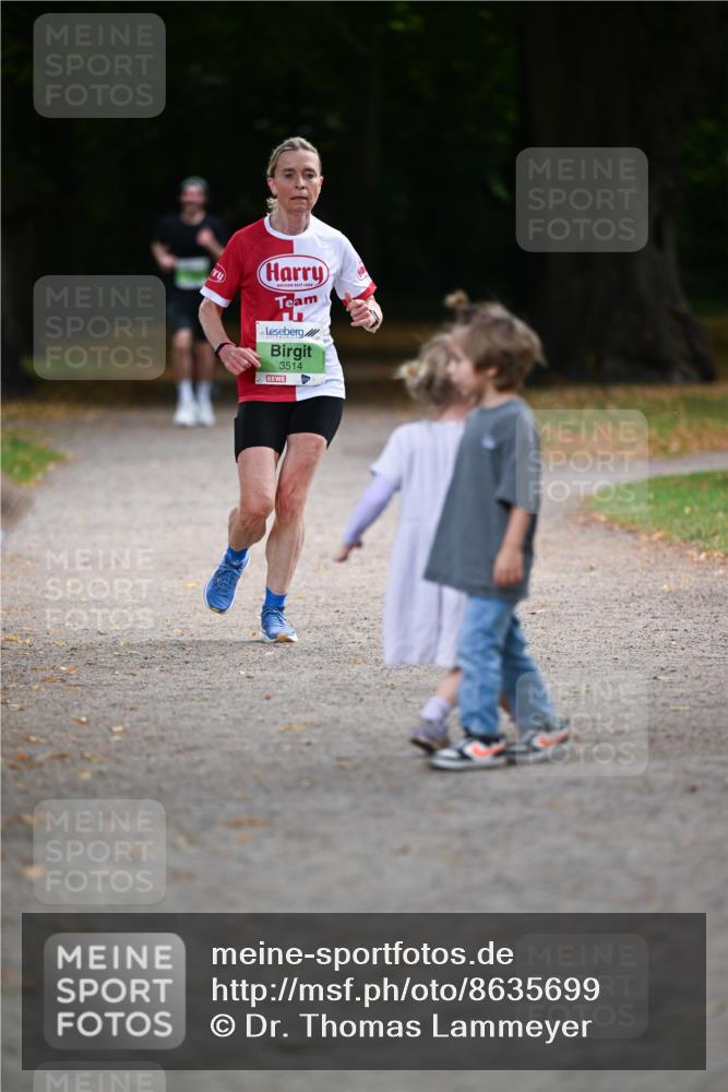 31.08.2025 - 21. Blankeneser Heldenlauf Dr. Thomas Lammeyer http://msf.ph/oto/8635699 31.08.2025 10:40:24 Laufen 1688, 3514 meine-sportfotos.de