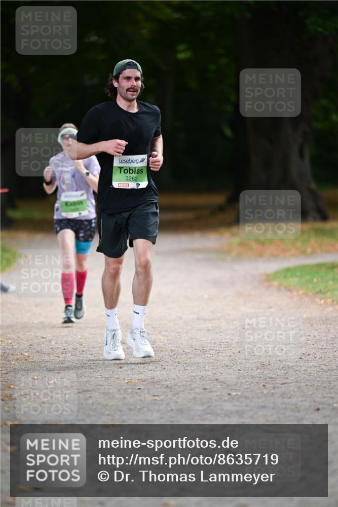 31.08.2025 - 21. Blankeneser Heldenlauf Dr. Thomas Lammeyer http://msf.ph/oto/8635719 31.08.2025 10:40:34 Laufen 3262 meine-sportfotos.de