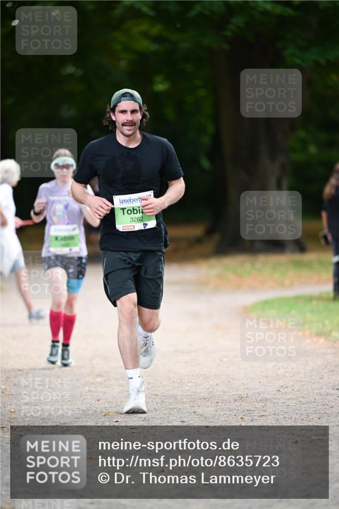 31.08.2025 - 21. Blankeneser Heldenlauf Dr. Thomas Lammeyer http://msf.ph/oto/8635723 31.08.2025 10:40:34 Laufen 3262 meine-sportfotos.de