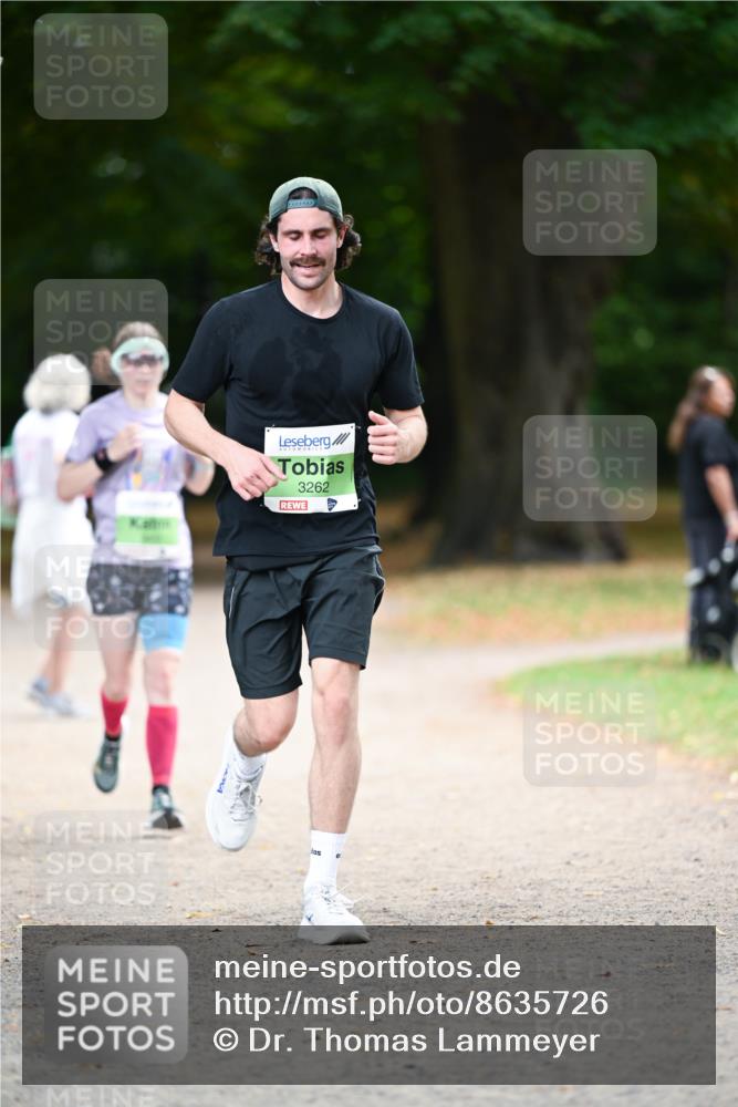 31.08.2025 - 21. Blankeneser Heldenlauf Dr. Thomas Lammeyer http://msf.ph/oto/8635726 31.08.2025 10:40:34 Laufen 3262 meine-sportfotos.de