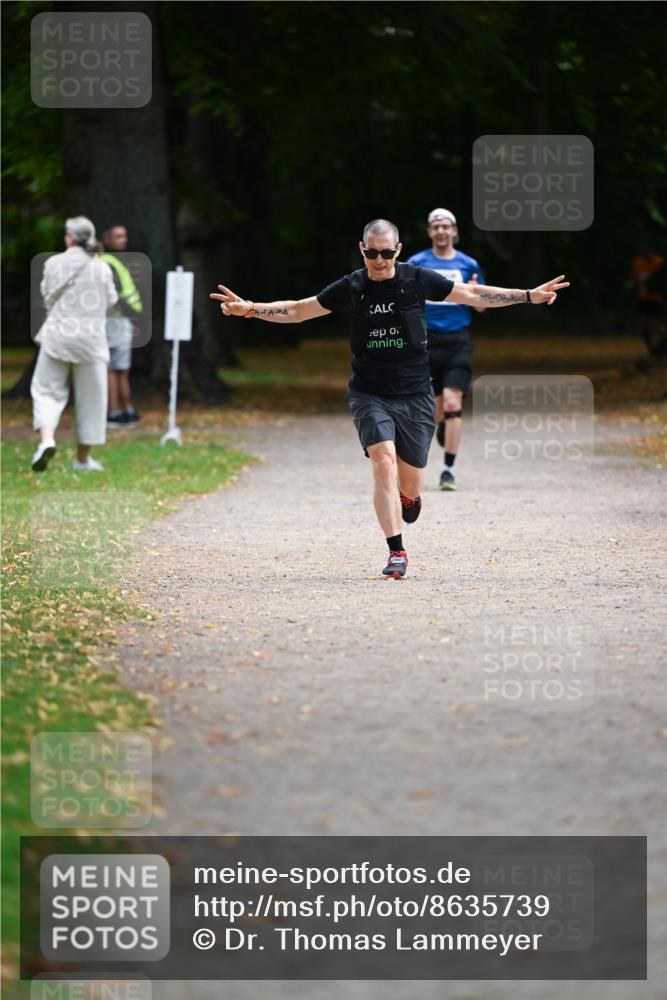 31.08.2025 - 21. Blankeneser Heldenlauf Dr. Thomas Lammeyer http://msf.ph/oto/8635739 31.08.2025 10:40:43 Laufen  meine-sportfotos.de
