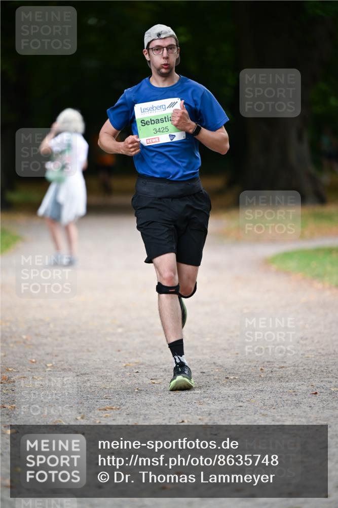 31.08.2025 - 21. Blankeneser Heldenlauf Dr. Thomas Lammeyer http://msf.ph/oto/8635748 31.08.2025 10:40:49 Laufen 3425 meine-sportfotos.de