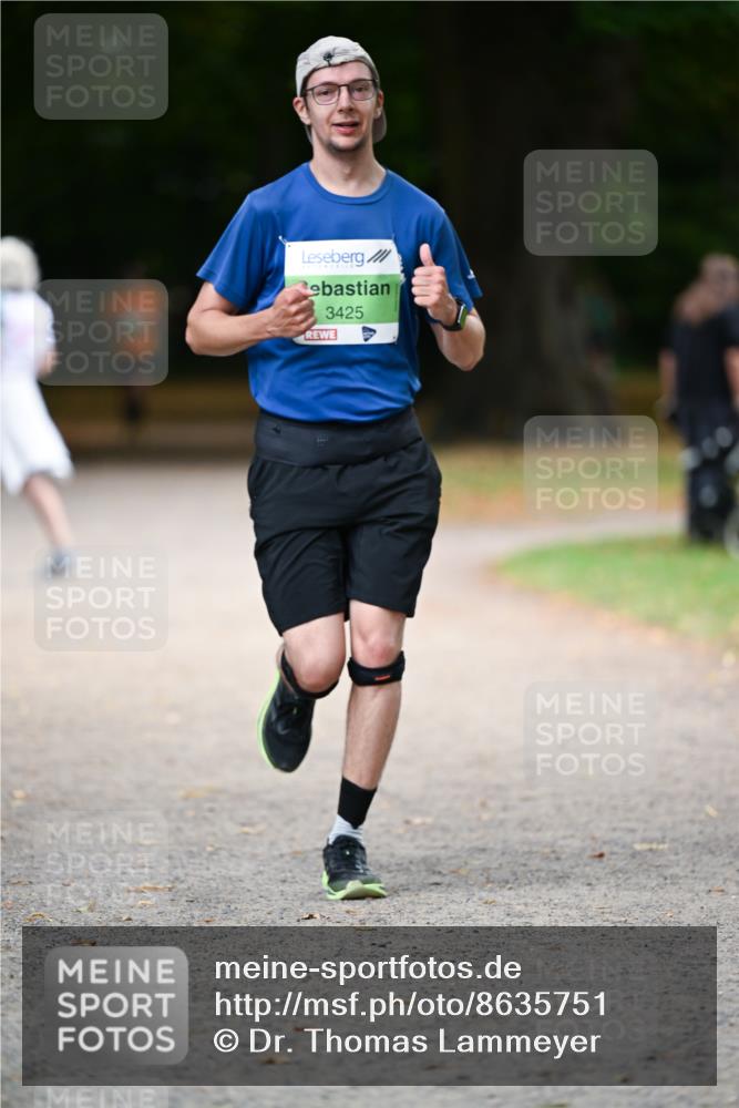 31.08.2025 - 21. Blankeneser Heldenlauf Dr. Thomas Lammeyer http://msf.ph/oto/8635751 31.08.2025 10:40:49 Laufen 3425 meine-sportfotos.de