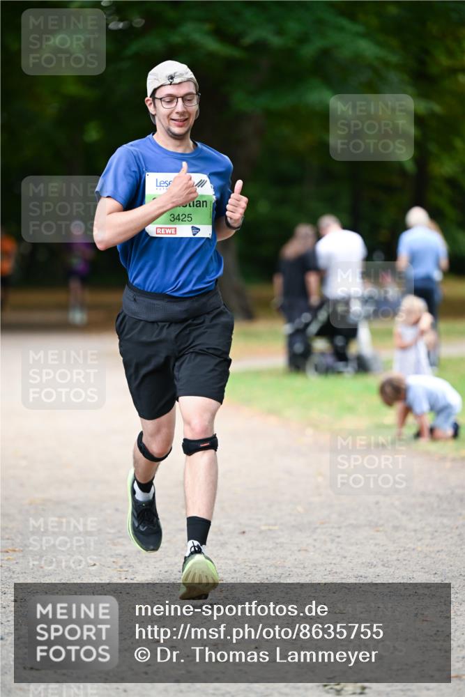 31.08.2025 - 21. Blankeneser Heldenlauf Dr. Thomas Lammeyer http://msf.ph/oto/8635755 31.08.2025 10:40:50 Laufen 3425 meine-sportfotos.de