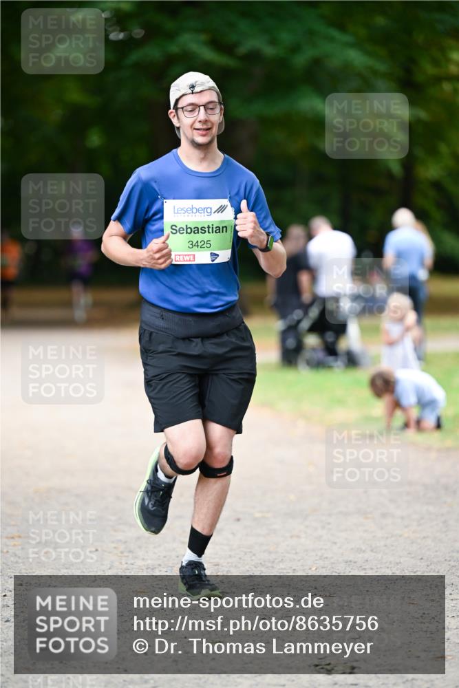 31.08.2025 - 21. Blankeneser Heldenlauf Dr. Thomas Lammeyer http://msf.ph/oto/8635756 31.08.2025 10:40:50 Laufen 3425 meine-sportfotos.de