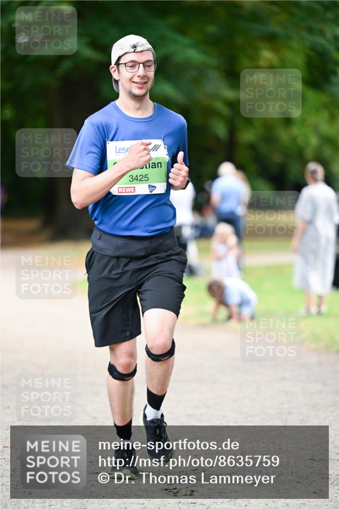 31.08.2025 - 21. Blankeneser Heldenlauf Dr. Thomas Lammeyer http://msf.ph/oto/8635759 31.08.2025 10:40:50 Laufen 3425 meine-sportfotos.de