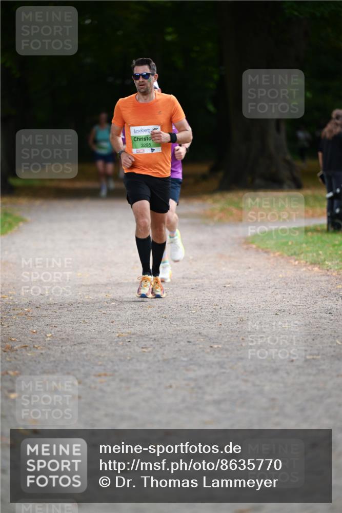 31.08.2025 - 21. Blankeneser Heldenlauf Dr. Thomas Lammeyer http://msf.ph/oto/8635770 31.08.2025 10:41:00 Laufen 3295 meine-sportfotos.de