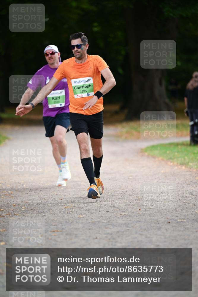 31.08.2025 - 21. Blankeneser Heldenlauf Dr. Thomas Lammeyer http://msf.ph/oto/8635773 31.08.2025 10:41:01 Laufen 3559, 3295 meine-sportfotos.de