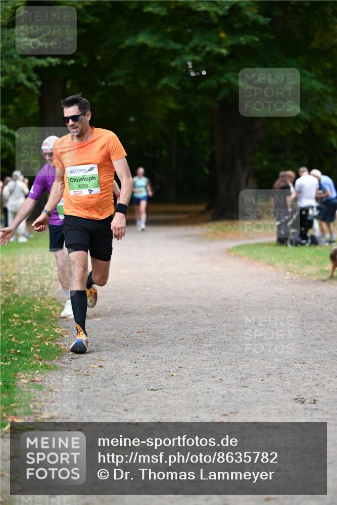 31.08.2025 - 21. Blankeneser Heldenlauf Dr. Thomas Lammeyer http://msf.ph/oto/8635782 31.08.2025 10:41:02 Laufen 3295 meine-sportfotos.de