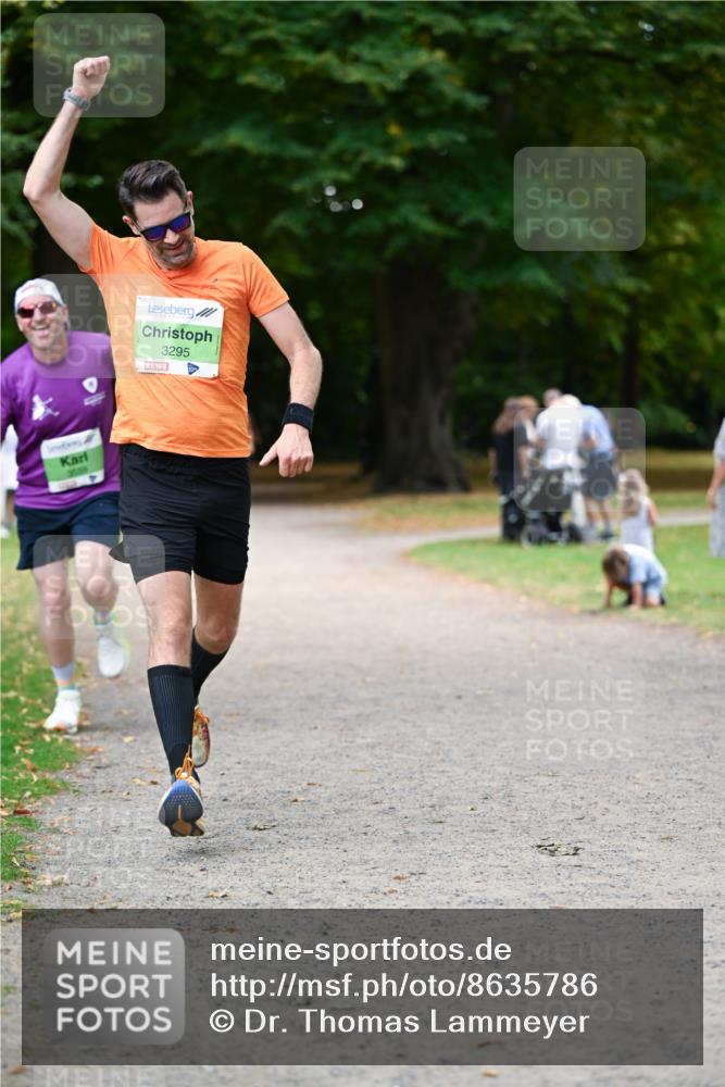 31.08.2025 - 21. Blankeneser Heldenlauf Dr. Thomas Lammeyer http://msf.ph/oto/8635786 31.08.2025 10:41:03 Laufen 3559, 3295 meine-sportfotos.de