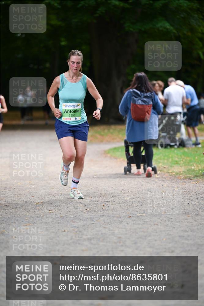 31.08.2025 - 21. Blankeneser Heldenlauf Dr. Thomas Lammeyer http://msf.ph/oto/8635801 31.08.2025 10:41:10 Laufen 3558 meine-sportfotos.de