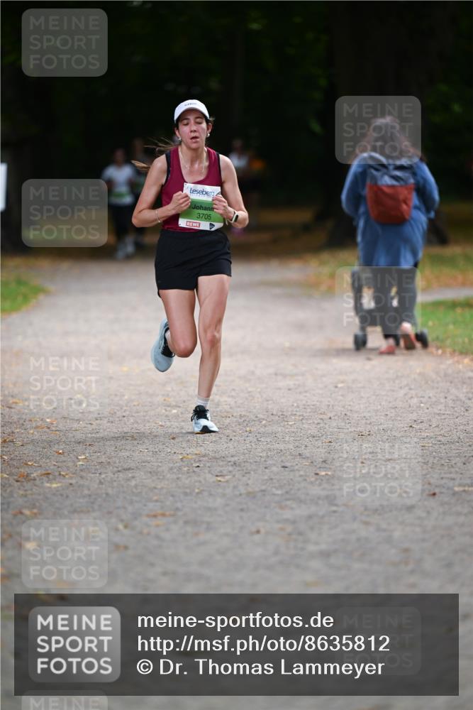 31.08.2025 - 21. Blankeneser Heldenlauf Dr. Thomas Lammeyer http://msf.ph/oto/8635812 31.08.2025 10:41:14 Laufen 3705 meine-sportfotos.de