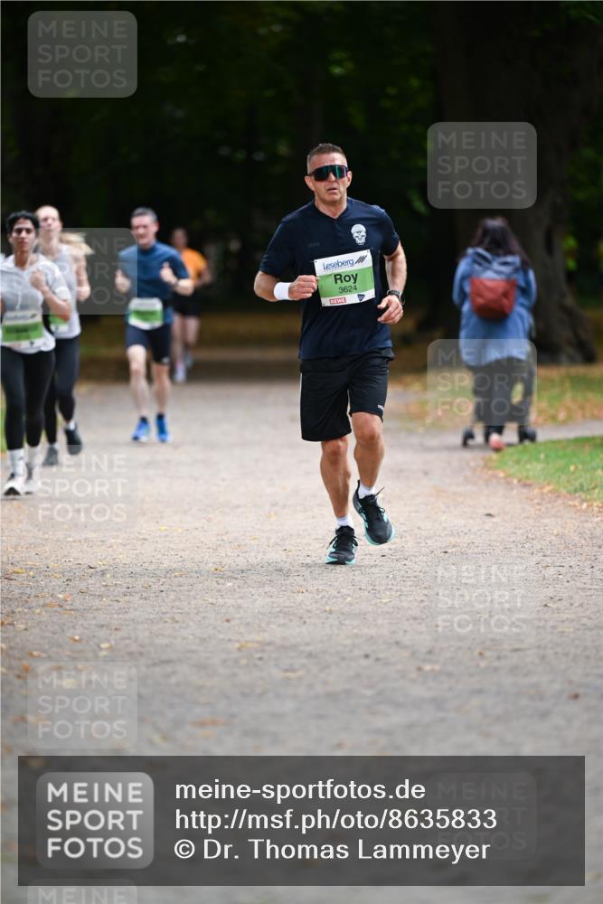 31.08.2025 - 21. Blankeneser Heldenlauf Dr. Thomas Lammeyer http://msf.ph/oto/8635833 31.08.2025 10:41:21 Laufen 3624 meine-sportfotos.de