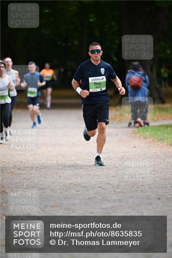 31.08.2025 - 21. Blankeneser Heldenlauf Dr. Thomas Lammeyer http://msf.ph/oto/8635835 31.08.2025 10:41:21 Laufen 3624 meine-sportfotos.de