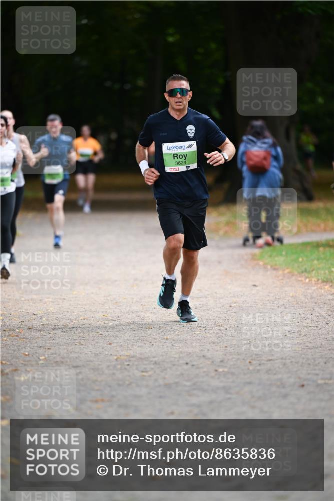 31.08.2025 - 21. Blankeneser Heldenlauf Dr. Thomas Lammeyer http://msf.ph/oto/8635836 31.08.2025 10:41:21 Laufen 3624 meine-sportfotos.de