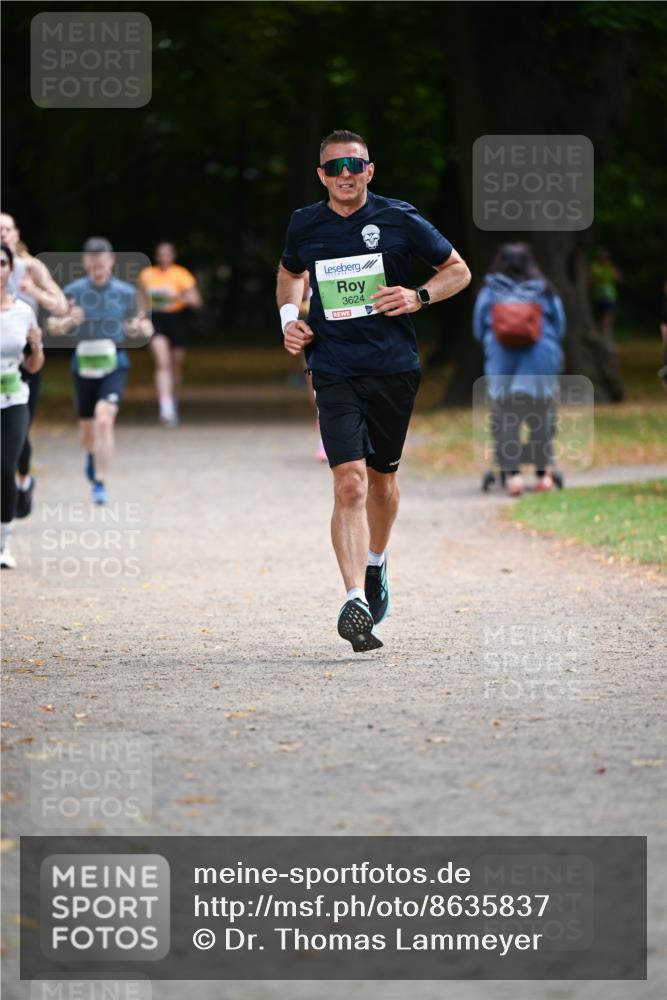 31.08.2025 - 21. Blankeneser Heldenlauf Dr. Thomas Lammeyer http://msf.ph/oto/8635837 31.08.2025 10:41:22 Laufen 3624 meine-sportfotos.de