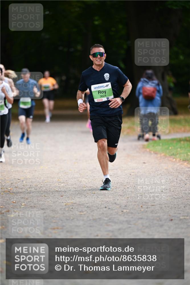 31.08.2025 - 21. Blankeneser Heldenlauf Dr. Thomas Lammeyer http://msf.ph/oto/8635838 31.08.2025 10:41:22 Laufen 3624 meine-sportfotos.de