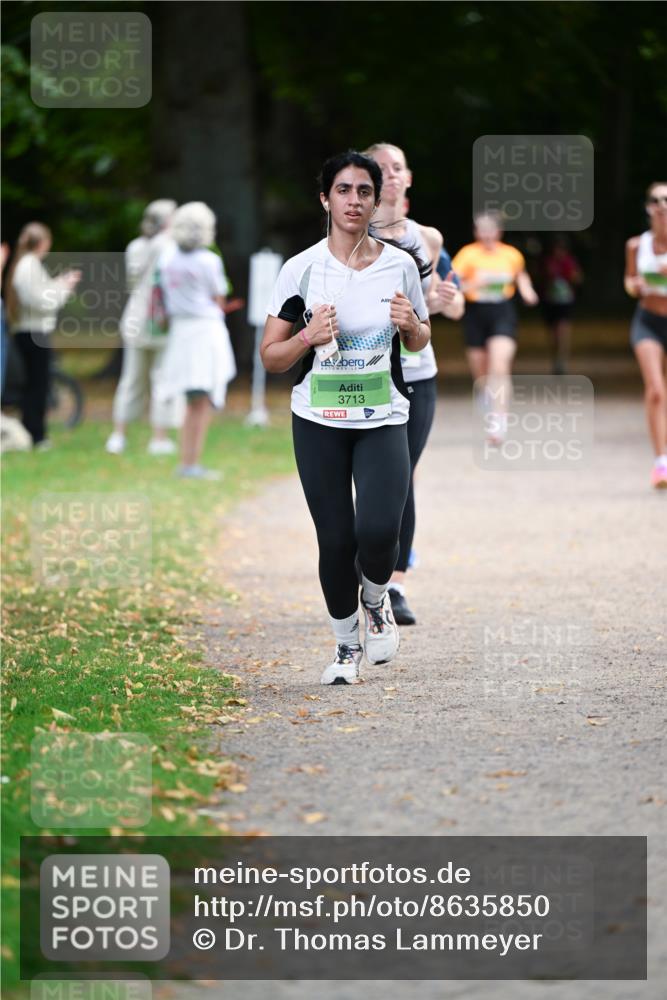 31.08.2025 - 21. Blankeneser Heldenlauf Dr. Thomas Lammeyer http://msf.ph/oto/8635850 31.08.2025 10:41:25 Laufen 3713 meine-sportfotos.de