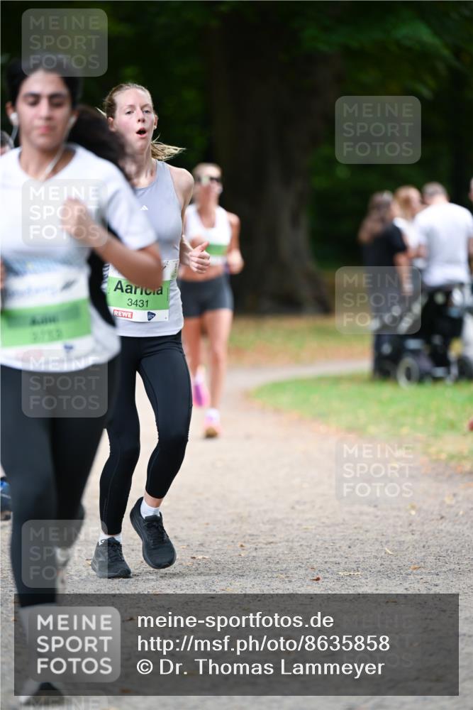 31.08.2025 - 21. Blankeneser Heldenlauf Dr. Thomas Lammeyer http://msf.ph/oto/8635858 31.08.2025 10:41:27 Laufen 2752, 3431 meine-sportfotos.de