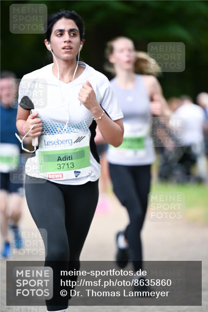 31.08.2025 - 21. Blankeneser Heldenlauf Dr. Thomas Lammeyer http://msf.ph/oto/8635860 31.08.2025 10:41:27 Laufen 3713 meine-sportfotos.de