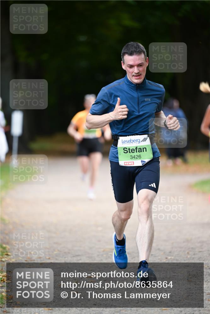 31.08.2025 - 21. Blankeneser Heldenlauf Dr. Thomas Lammeyer http://msf.ph/oto/8635864 31.08.2025 10:41:28 Laufen 3426 meine-sportfotos.de