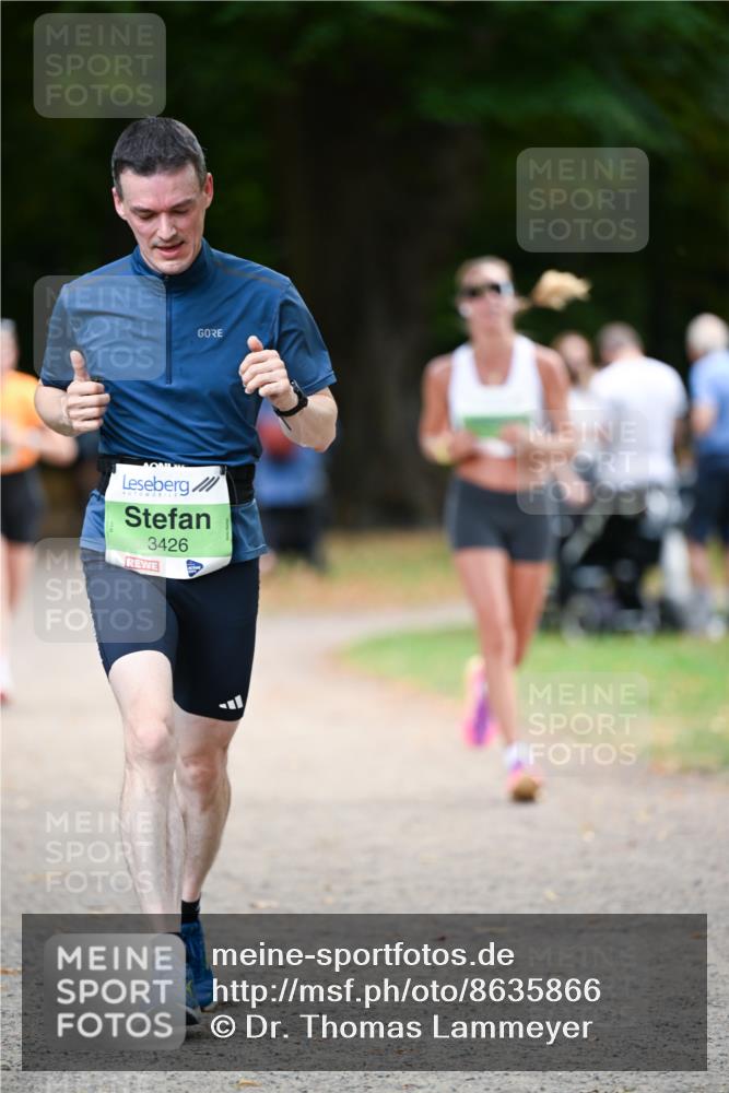 31.08.2025 - 21. Blankeneser Heldenlauf Dr. Thomas Lammeyer http://msf.ph/oto/8635866 31.08.2025 10:41:29 Laufen 3426 meine-sportfotos.de