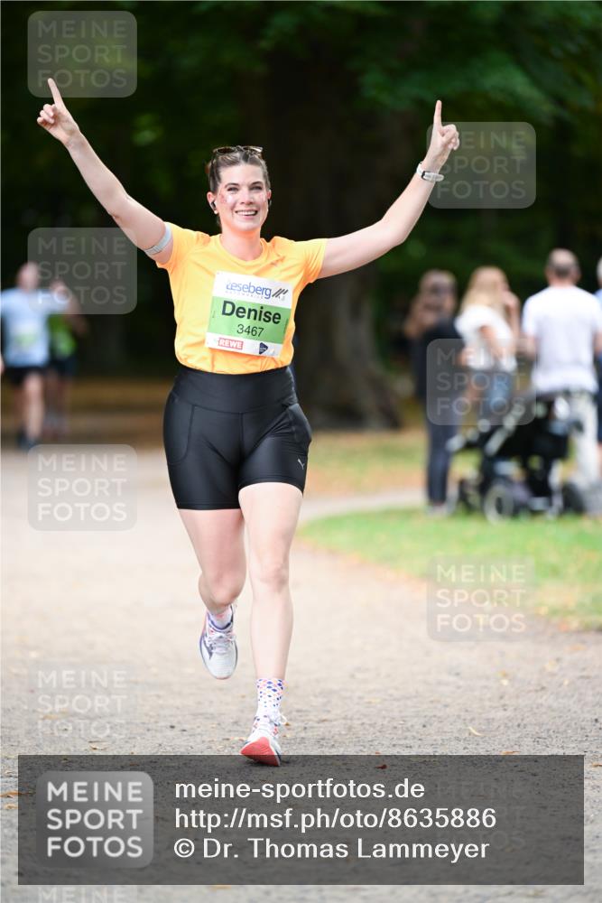 31.08.2025 - 21. Blankeneser Heldenlauf Dr. Thomas Lammeyer http://msf.ph/oto/8635886 31.08.2025 10:41:32 Laufen 3467 meine-sportfotos.de