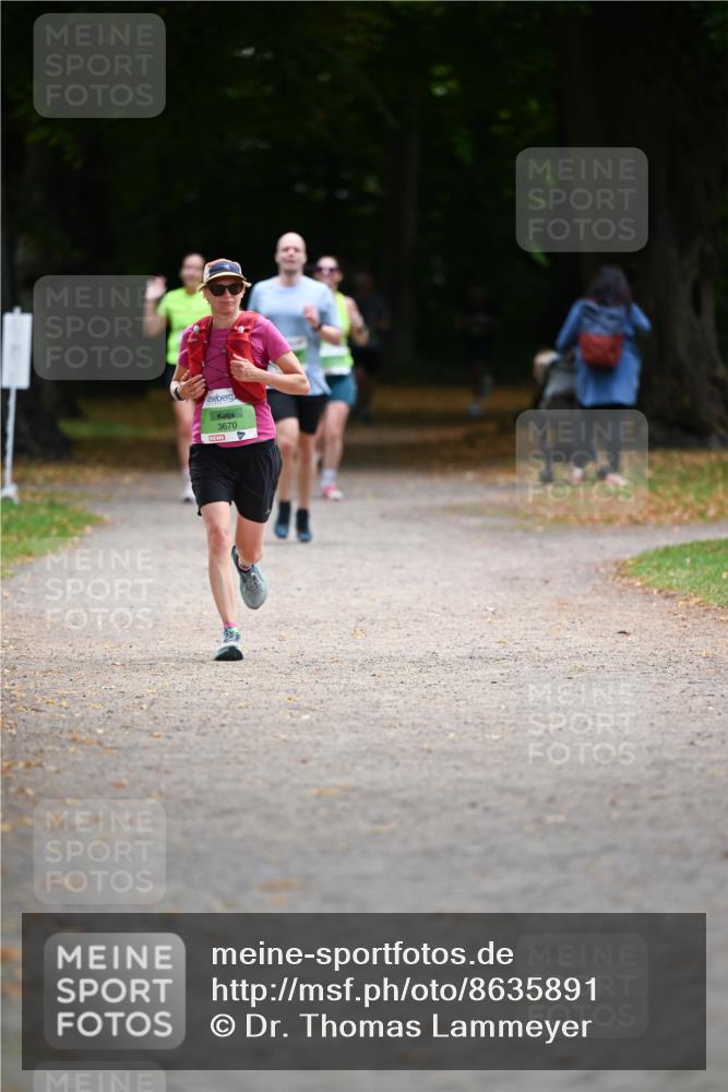 31.08.2025 - 21. Blankeneser Heldenlauf Dr. Thomas Lammeyer http://msf.ph/oto/8635891 31.08.2025 10:41:36 Laufen 4, 3670 meine-sportfotos.de