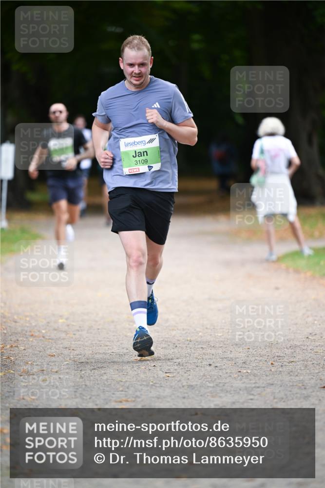 31.08.2025 - 21. Blankeneser Heldenlauf Dr. Thomas Lammeyer http://msf.ph/oto/8635950 31.08.2025 10:41:53 Laufen 3109 meine-sportfotos.de