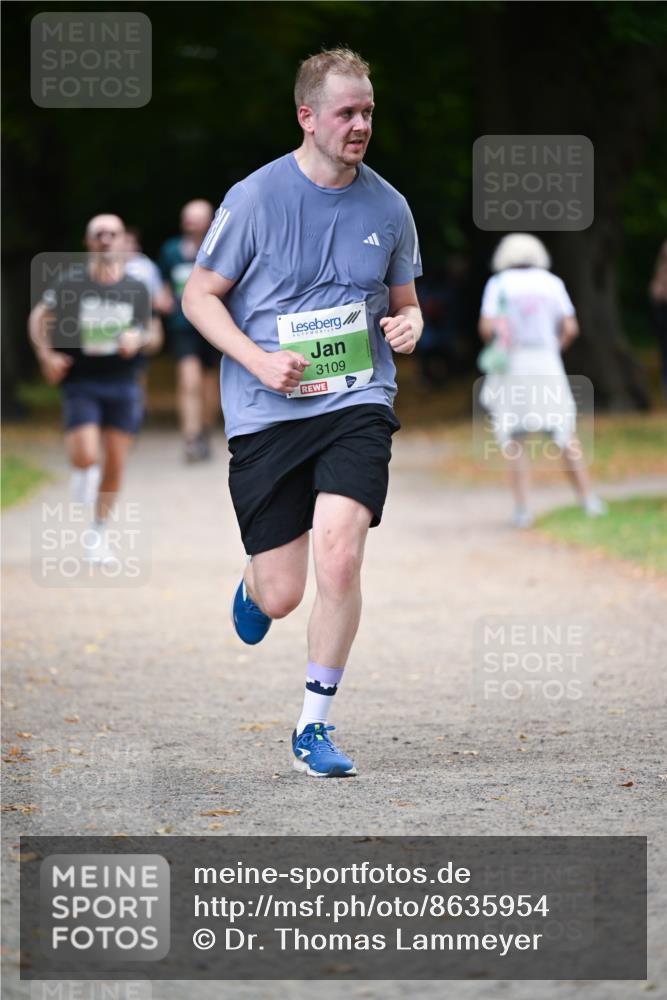 31.08.2025 - 21. Blankeneser Heldenlauf Dr. Thomas Lammeyer http://msf.ph/oto/8635954 31.08.2025 10:41:53 Laufen 3109 meine-sportfotos.de