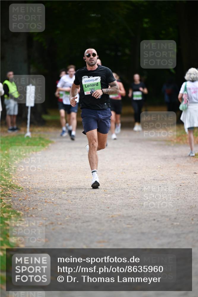 31.08.2025 - 21. Blankeneser Heldenlauf Dr. Thomas Lammeyer http://msf.ph/oto/8635960 31.08.2025 10:41:55 Laufen 3660 meine-sportfotos.de