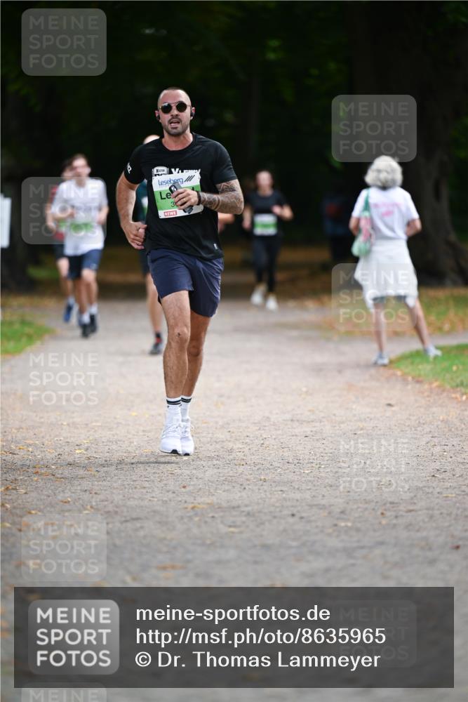 31.08.2025 - 21. Blankeneser Heldenlauf Dr. Thomas Lammeyer http://msf.ph/oto/8635965 31.08.2025 10:41:56 Laufen  meine-sportfotos.de