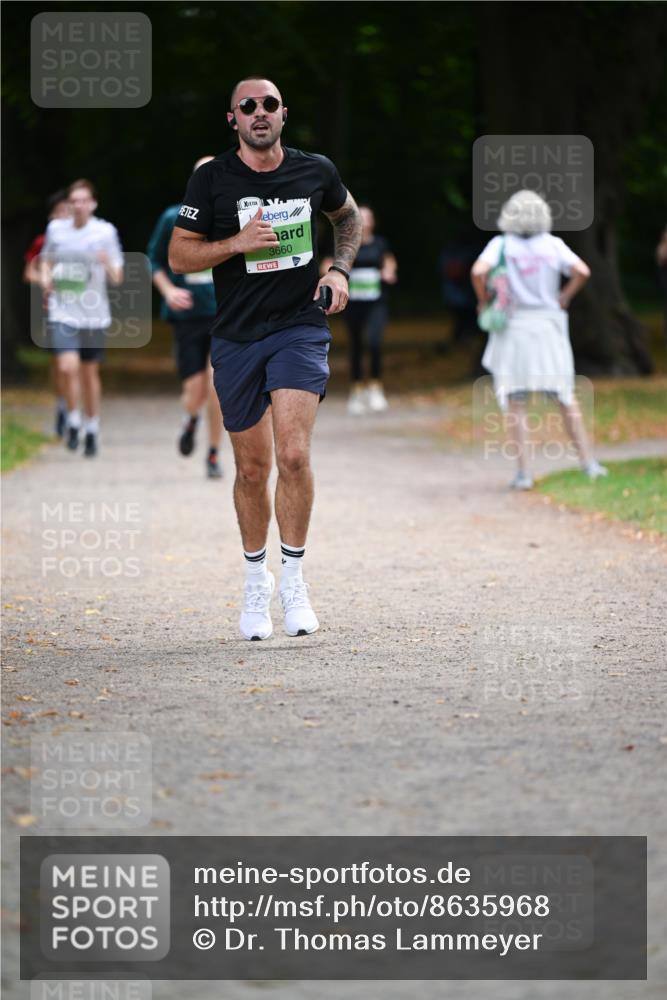31.08.2025 - 21. Blankeneser Heldenlauf Dr. Thomas Lammeyer http://msf.ph/oto/8635968 31.08.2025 10:41:56 Laufen 3660 meine-sportfotos.de