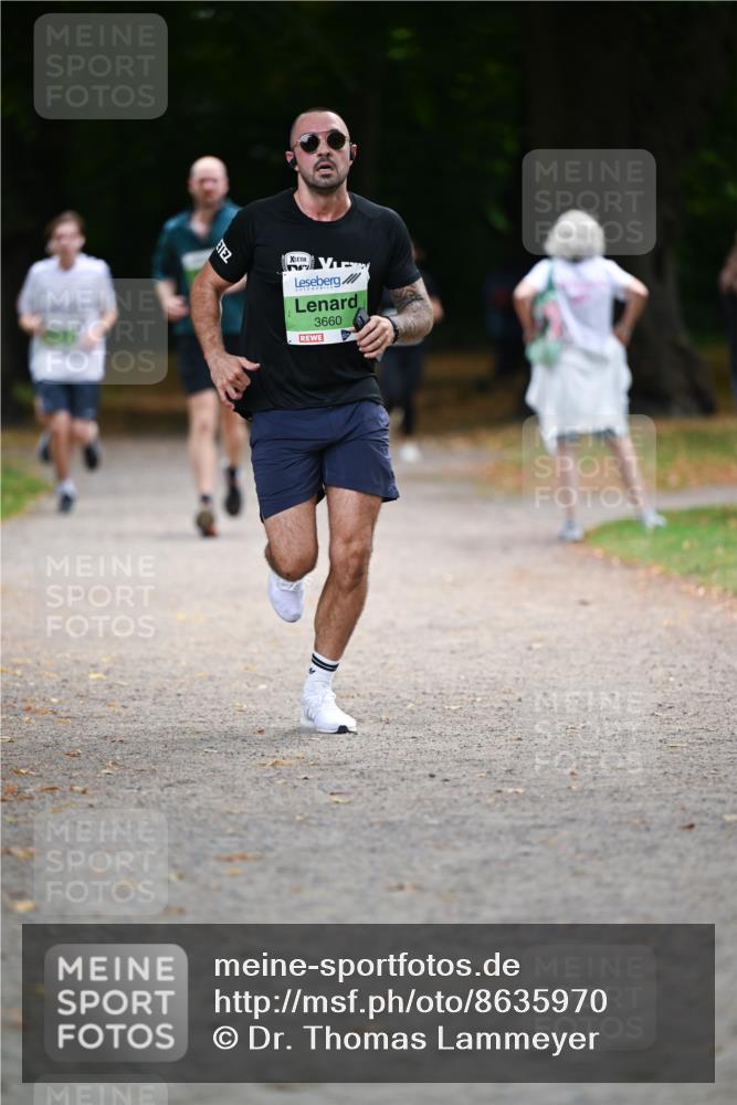 31.08.2025 - 21. Blankeneser Heldenlauf Dr. Thomas Lammeyer http://msf.ph/oto/8635970 31.08.2025 10:41:56 Laufen 3660 meine-sportfotos.de