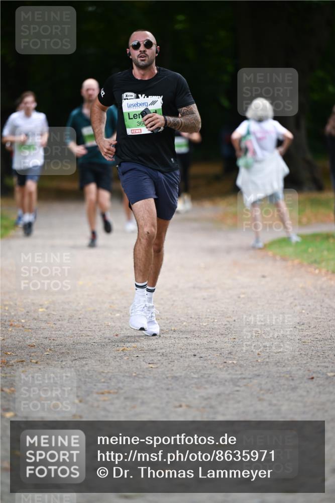 31.08.2025 - 21. Blankeneser Heldenlauf Dr. Thomas Lammeyer http://msf.ph/oto/8635971 31.08.2025 10:41:56 Laufen 36 meine-sportfotos.de