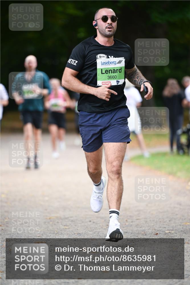 31.08.2025 - 21. Blankeneser Heldenlauf Dr. Thomas Lammeyer http://msf.ph/oto/8635981 31.08.2025 10:41:58 Laufen 3660 meine-sportfotos.de