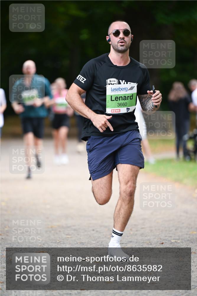 31.08.2025 - 21. Blankeneser Heldenlauf Dr. Thomas Lammeyer http://msf.ph/oto/8635982 31.08.2025 10:41:58 Laufen 3660 meine-sportfotos.de