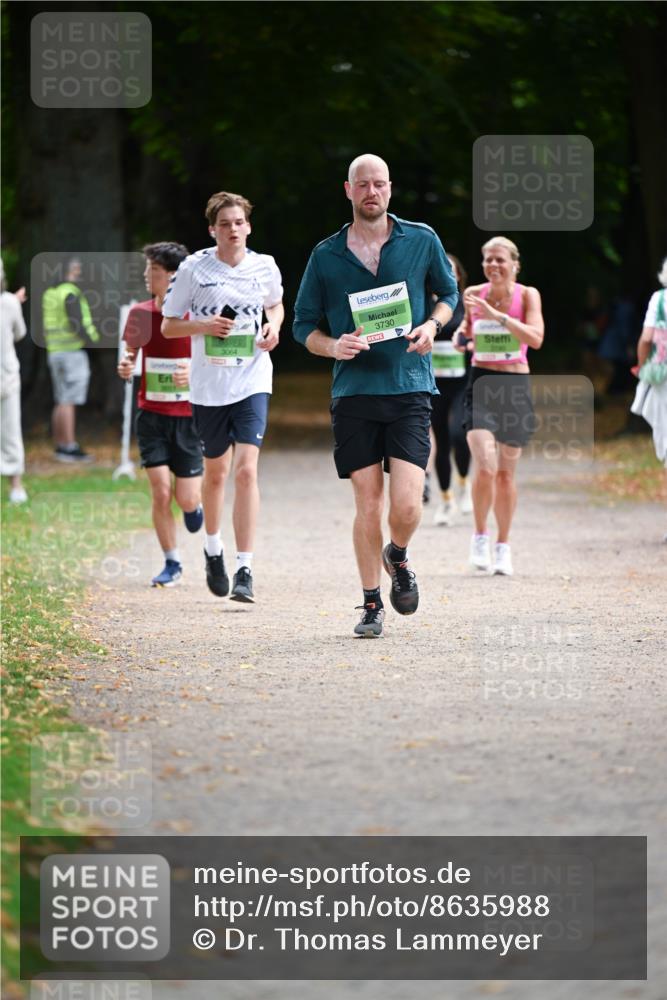 31.08.2025 - 21. Blankeneser Heldenlauf Dr. Thomas Lammeyer http://msf.ph/oto/8635988 31.08.2025 10:42:00 Laufen 3064, 4, 3730 meine-sportfotos.de