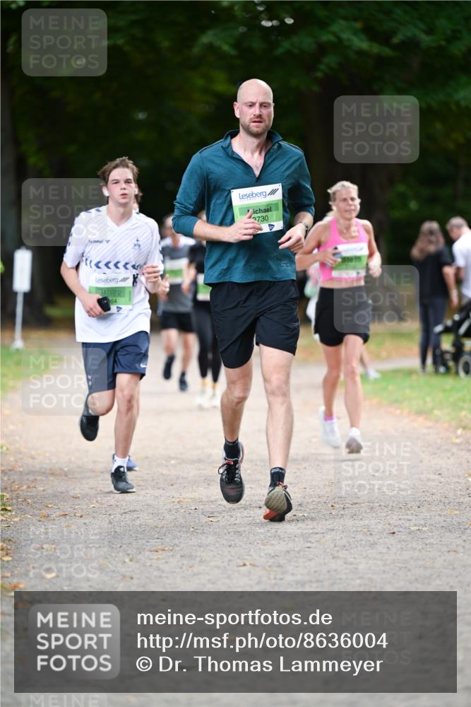 31.08.2025 - 21. Blankeneser Heldenlauf Dr. Thomas Lammeyer http://msf.ph/oto/8636004 31.08.2025 10:42:02 Laufen 3730 meine-sportfotos.de
