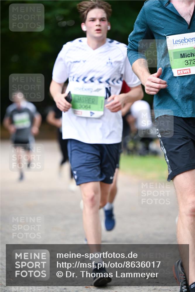 31.08.2025 - 21. Blankeneser Heldenlauf Dr. Thomas Lammeyer http://msf.ph/oto/8636017 31.08.2025 10:42:05 Laufen 3064, 373 meine-sportfotos.de