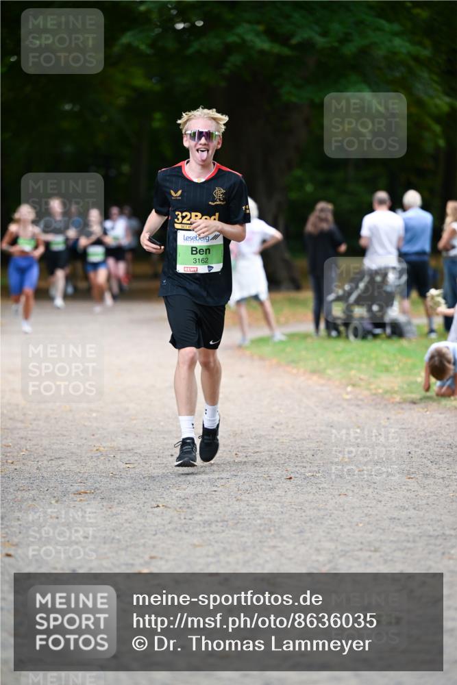 31.08.2025 - 21. Blankeneser Heldenlauf Dr. Thomas Lammeyer http://msf.ph/oto/8636035 31.08.2025 10:42:12 Laufen 32, 3162 meine-sportfotos.de